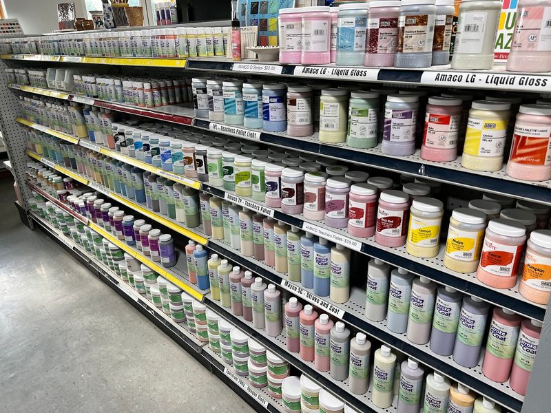 Glaze Shelves That Go On Forever