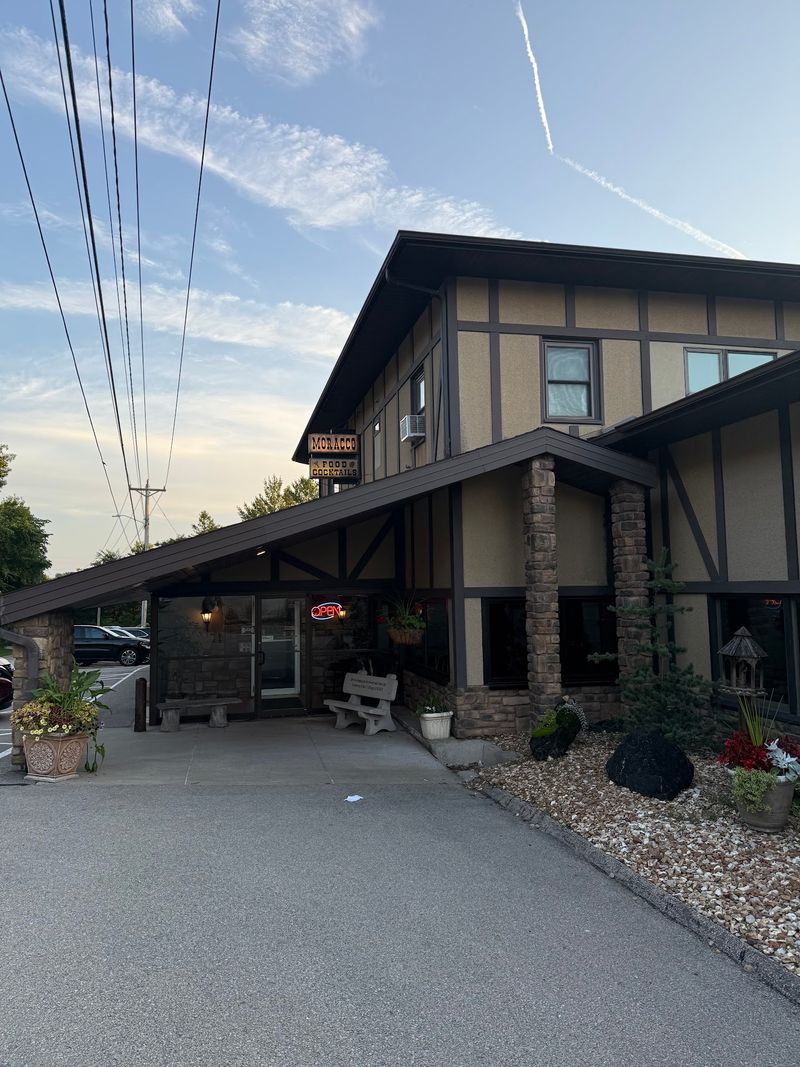 Moracco Supper Club, Dubuque