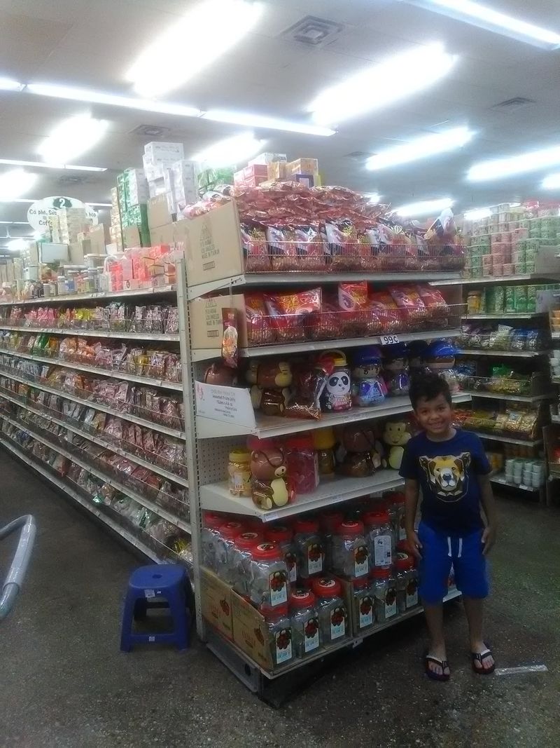 Aisles Organized Country By Country