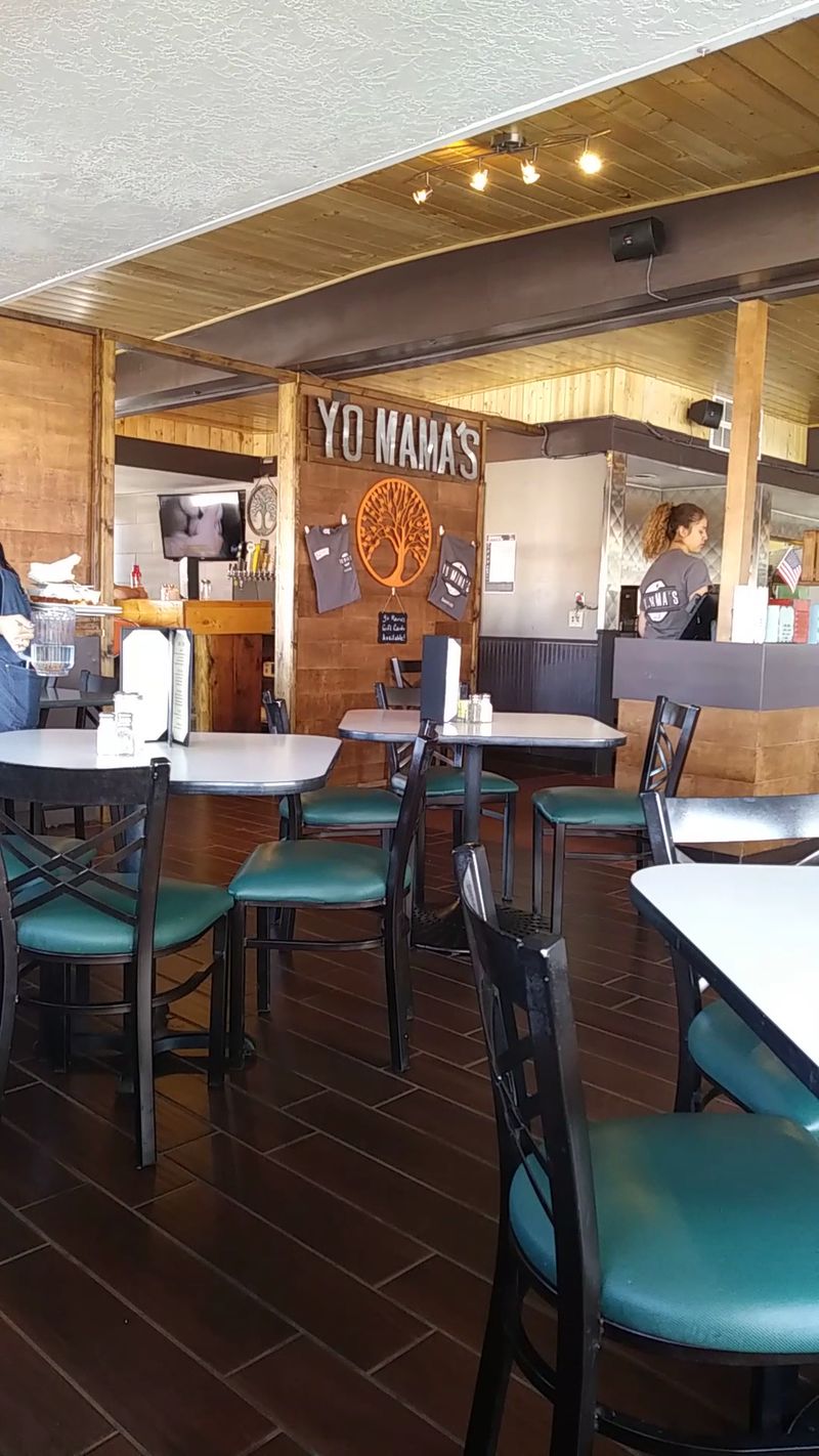 Yo Mama's Grill, Socorro