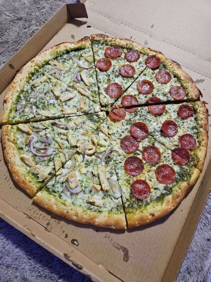 New York Pizza Culture Meets New Mexico