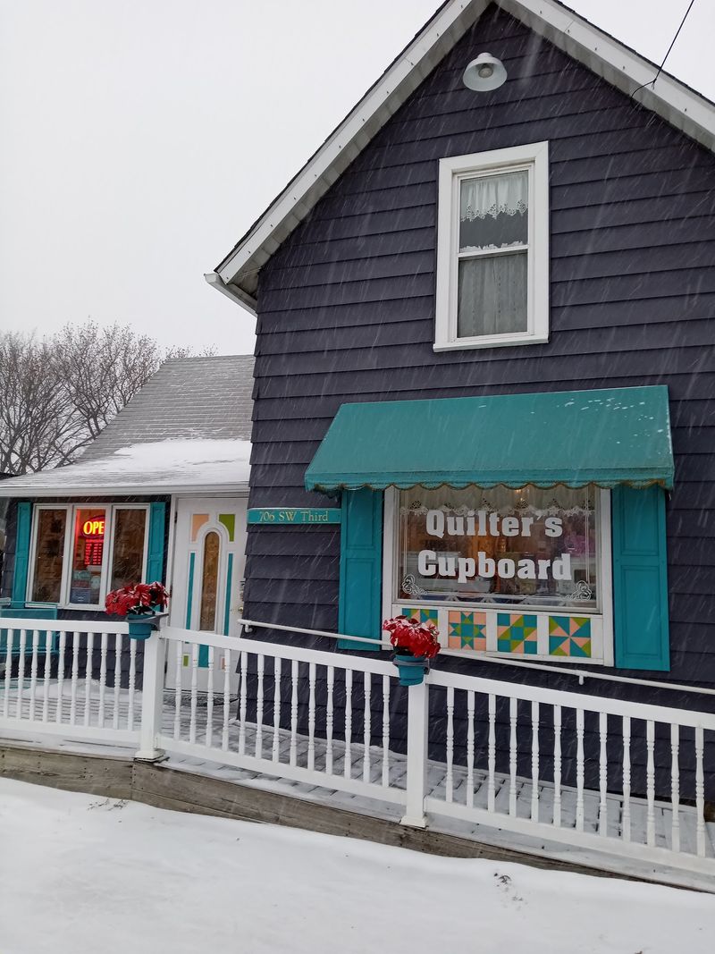 Quilter's Cupboard, Ankeny