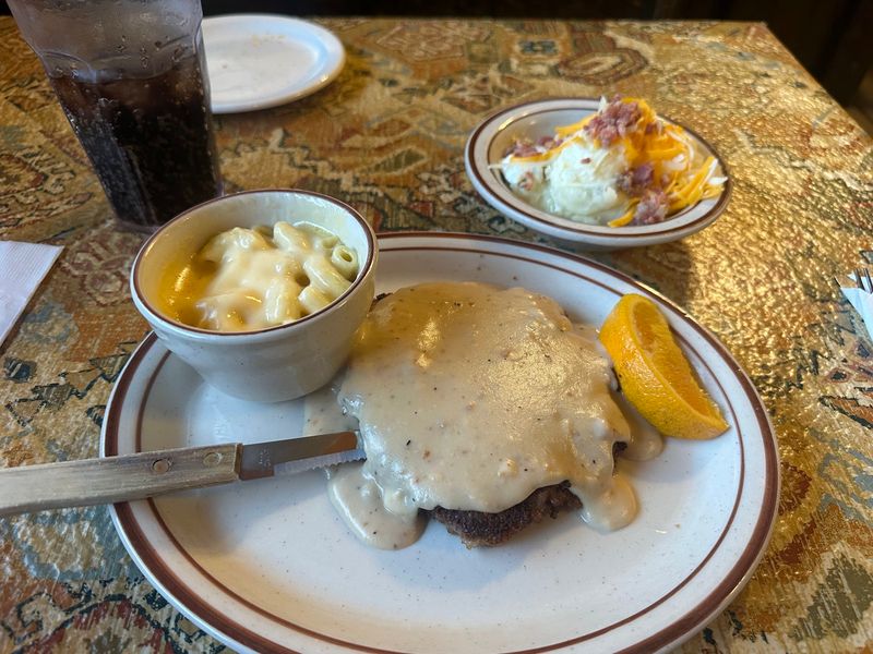 Houston's Trail's End Restaurant, Kanab, UT