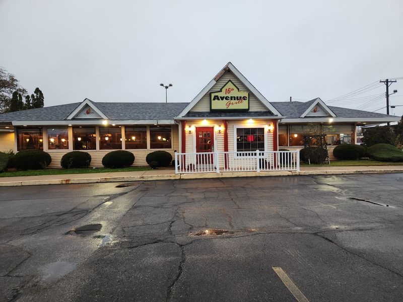 16th Avenue Grill, Cedar Rapids
