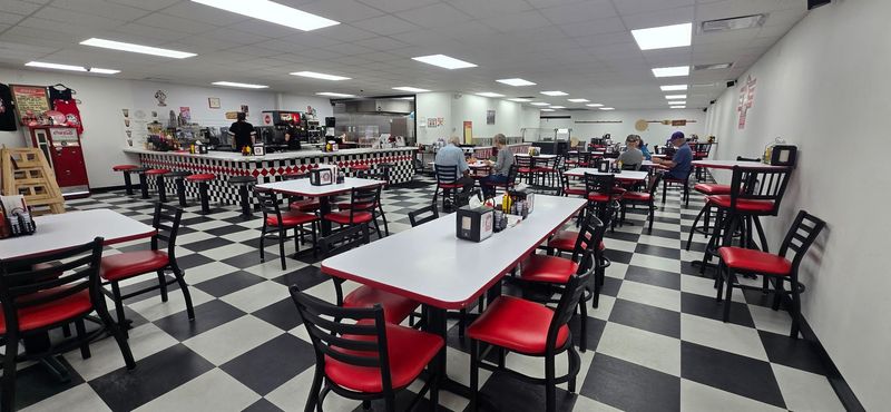 Grothe's Diner & Coffee House, Lake Mills