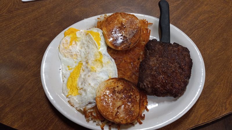 Breakfasts Sized for a Lumberjack