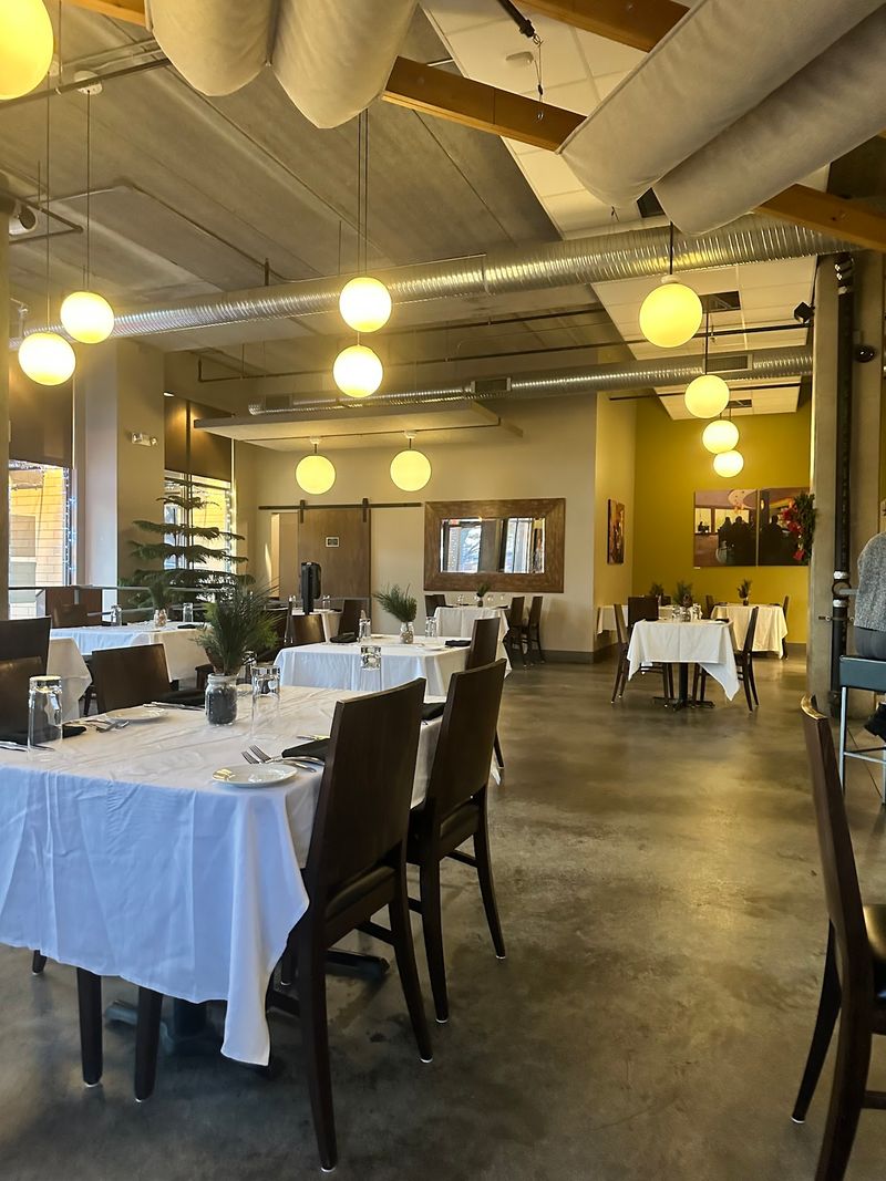 A Dining Room Made For Talking