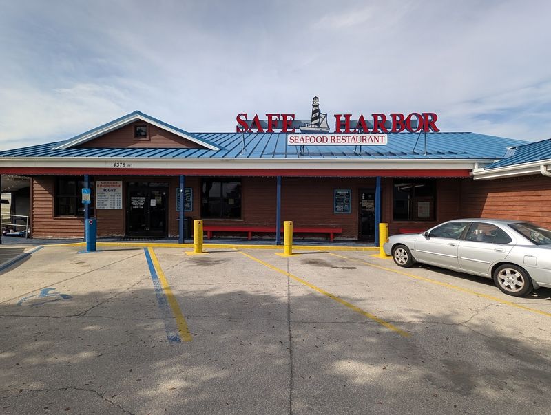 Safe Harbor Seafood Restaurant, Atlantic Beach, FL
