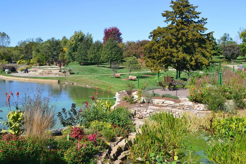 Overland Park Arboretum And Botanical Gardens, Overland Park