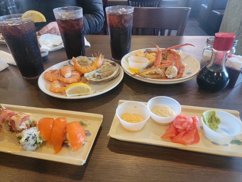 Couples Get A Casual Meal With Built In Conversation