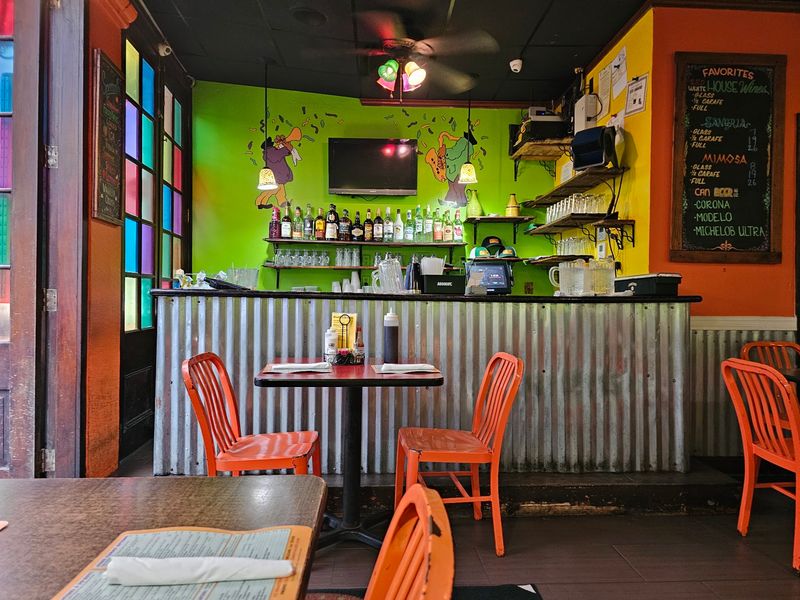 A lively mood for travelers and regulars alike