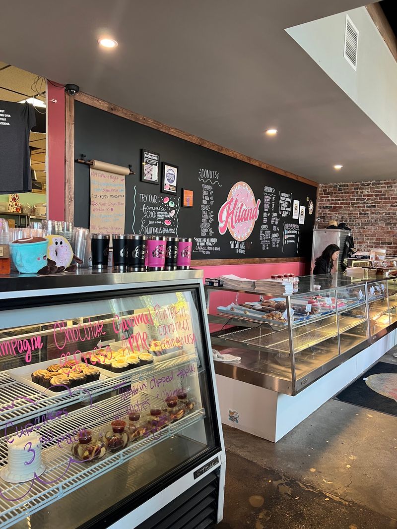 ChaCha's Hiland Bakery, Des Moines