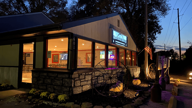 Small Town Eating Without The Tourist Markup