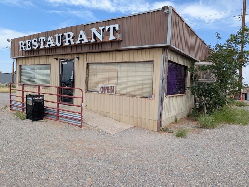 Moongate Cafe