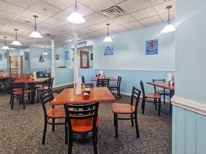 Fish & Shrimp Diner, Independence
