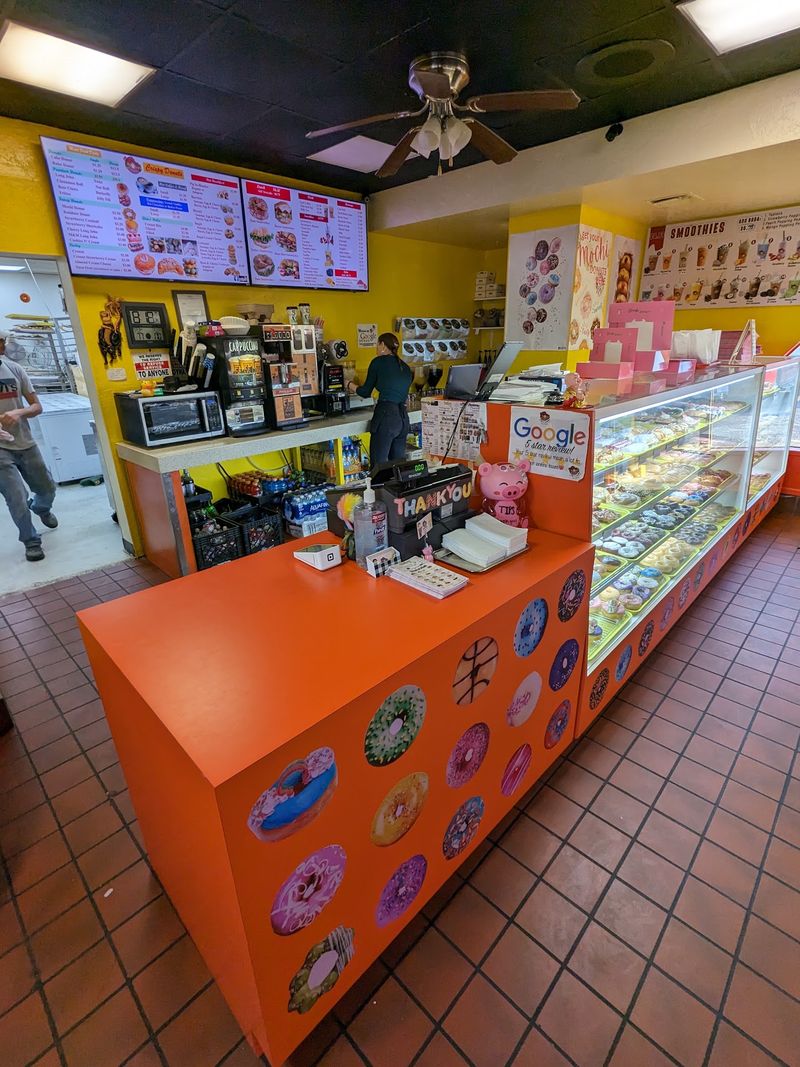 Crispy Donuts, Wichita