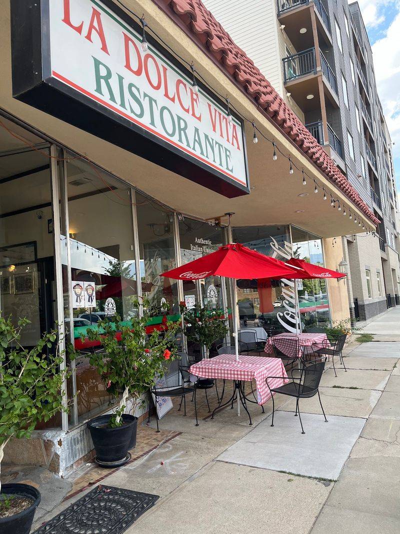 Neapolitan Roots Without A Passport Requirement