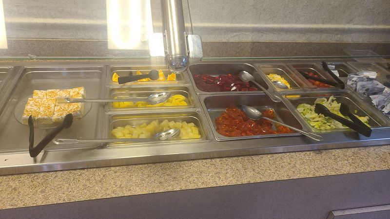 The Cold Bar Gives Richer Plates A Reset Button