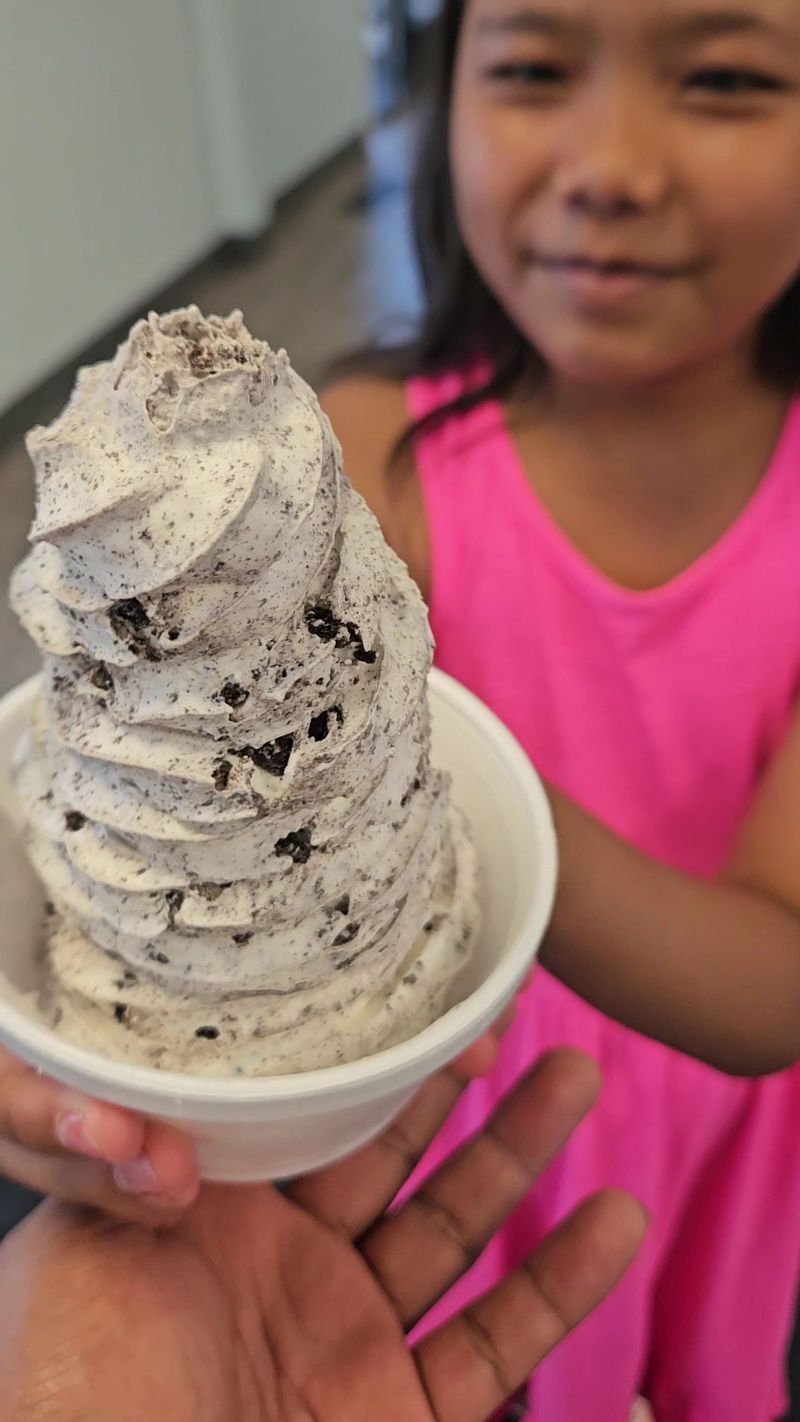Crazy Cones