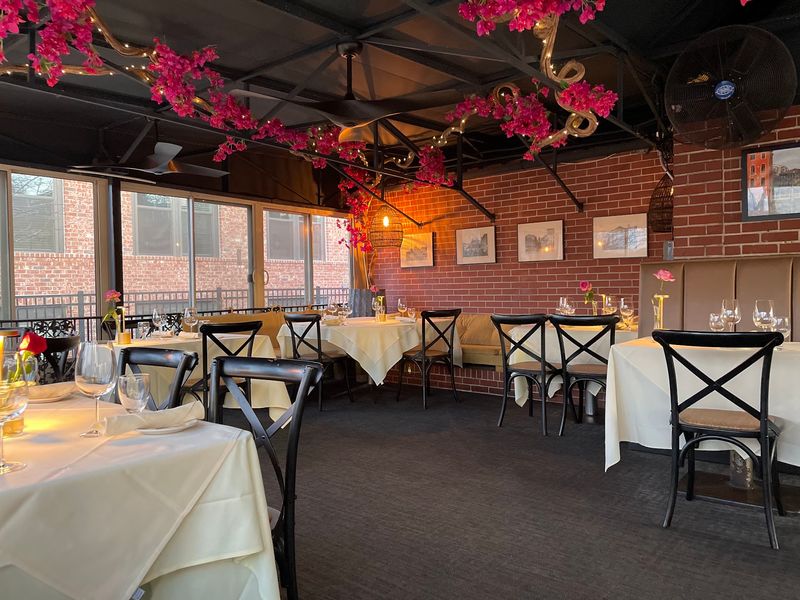 Nino’s Italian Restaurant