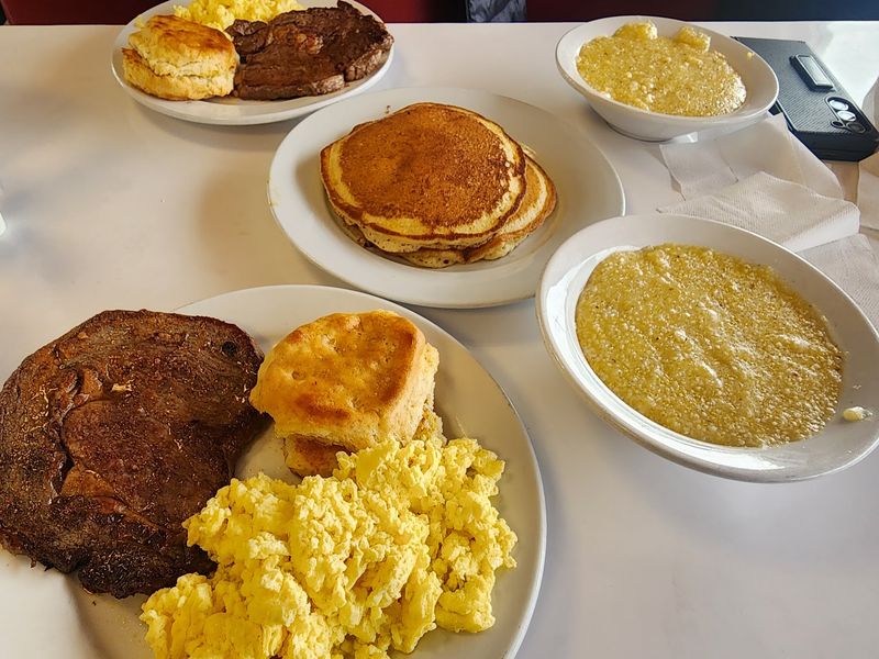 Arrive Early For Breakfast