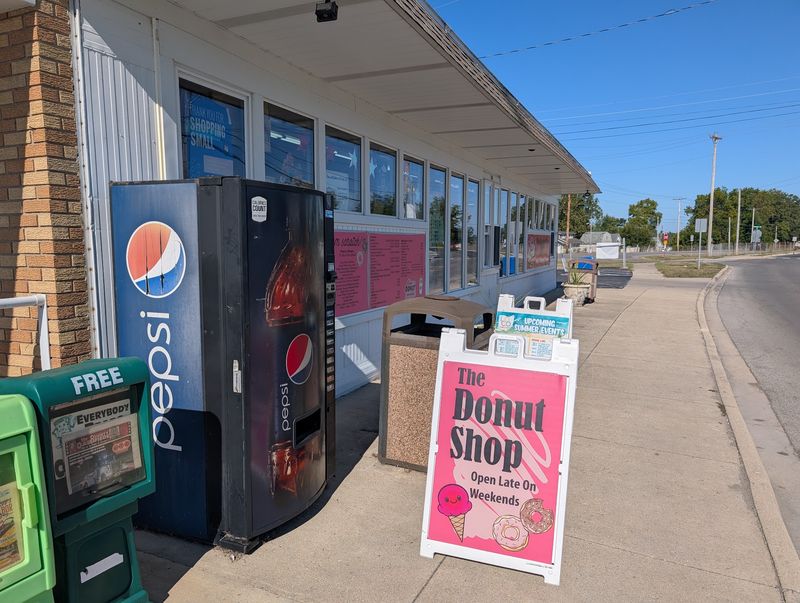 The Donut Shop and Bakery on the Lake, LLC, Russells Point, OH