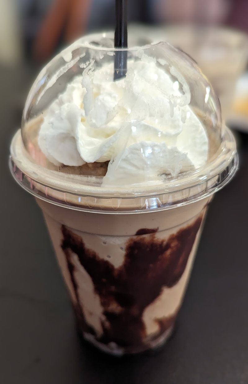 Smoothies, Frappes, and Coffee for Every Kind of Sip
