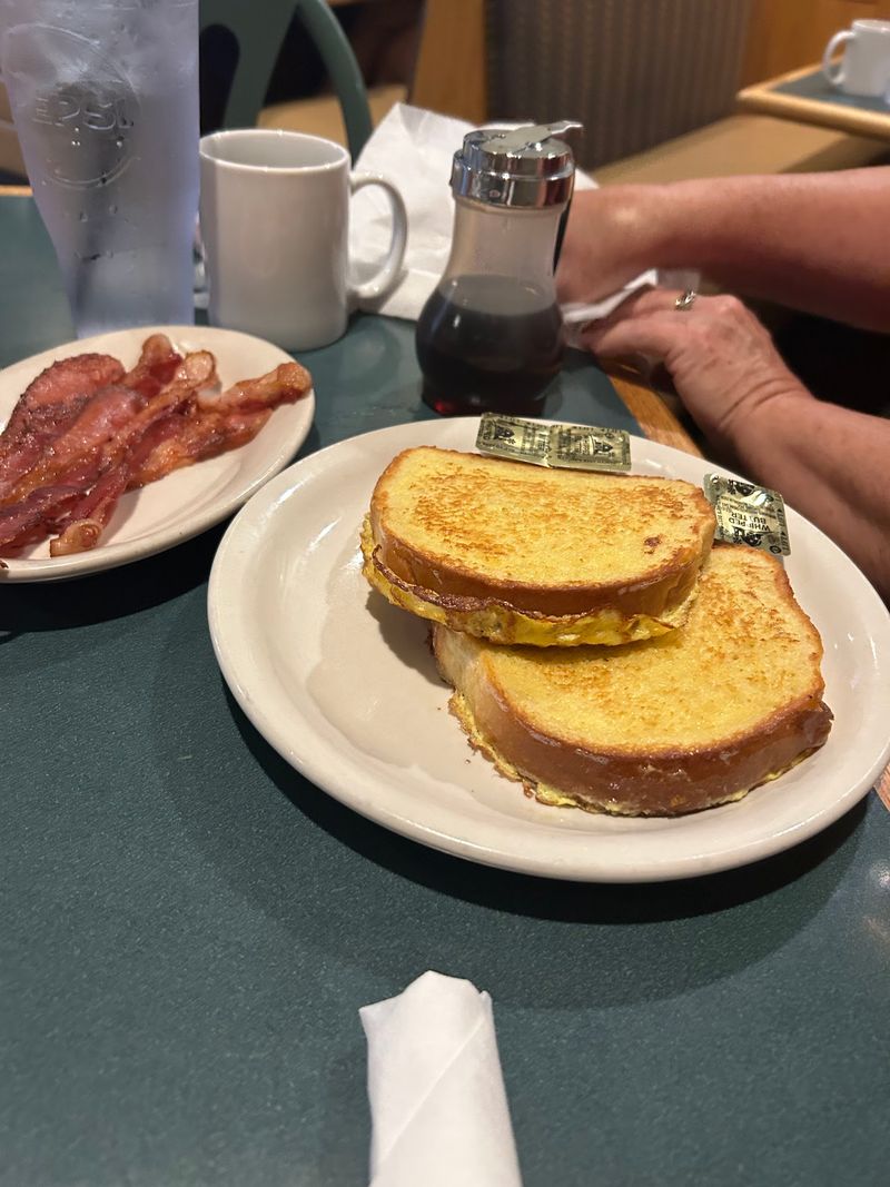 All-Day Breakfast for the Morning Crowd
