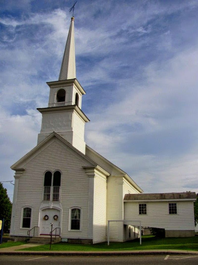 Lyndon Center Baptist Church Brings The Trail Back To A Steeple
