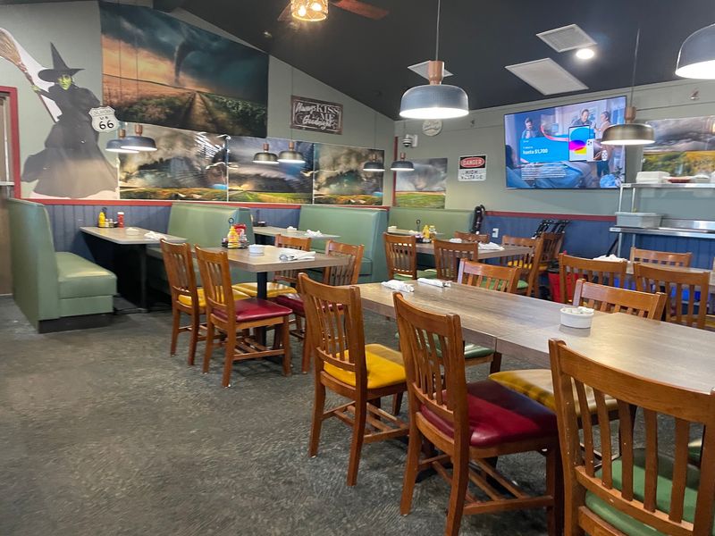 Cattleman's Cafe II