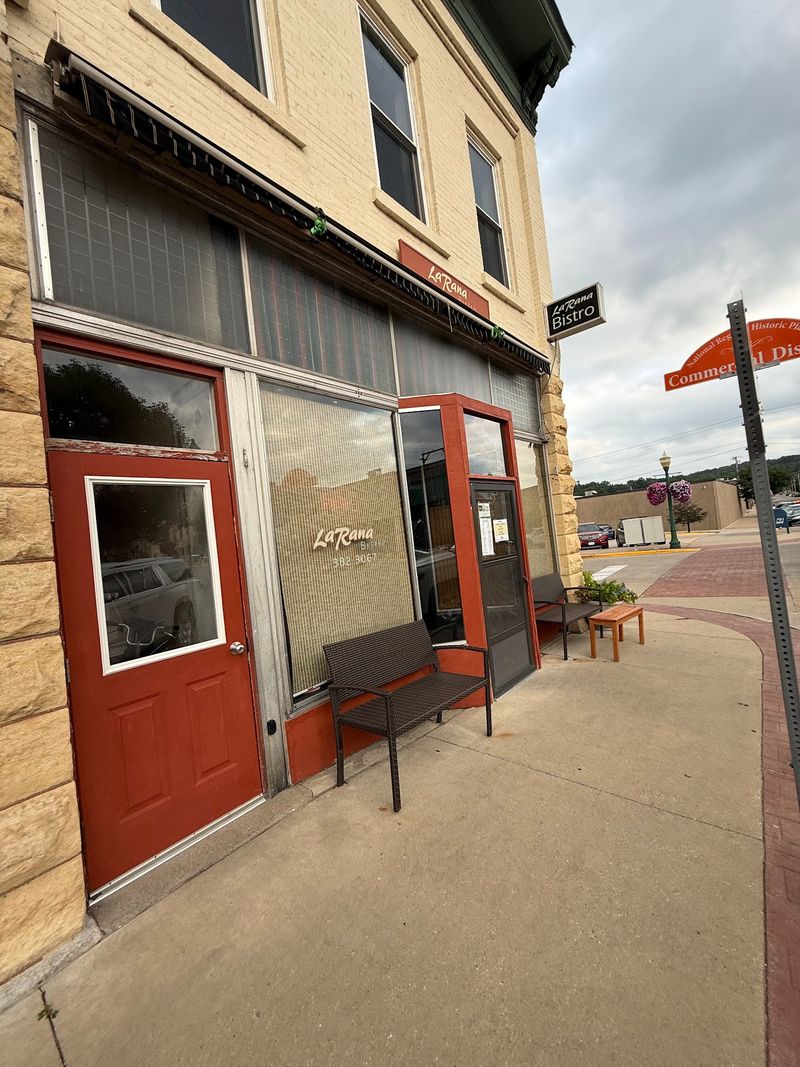 La Rana Bistro, Decorah
