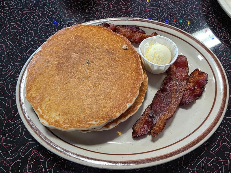 Pancakes, French Toast And Omelets Keep The Choices Moving