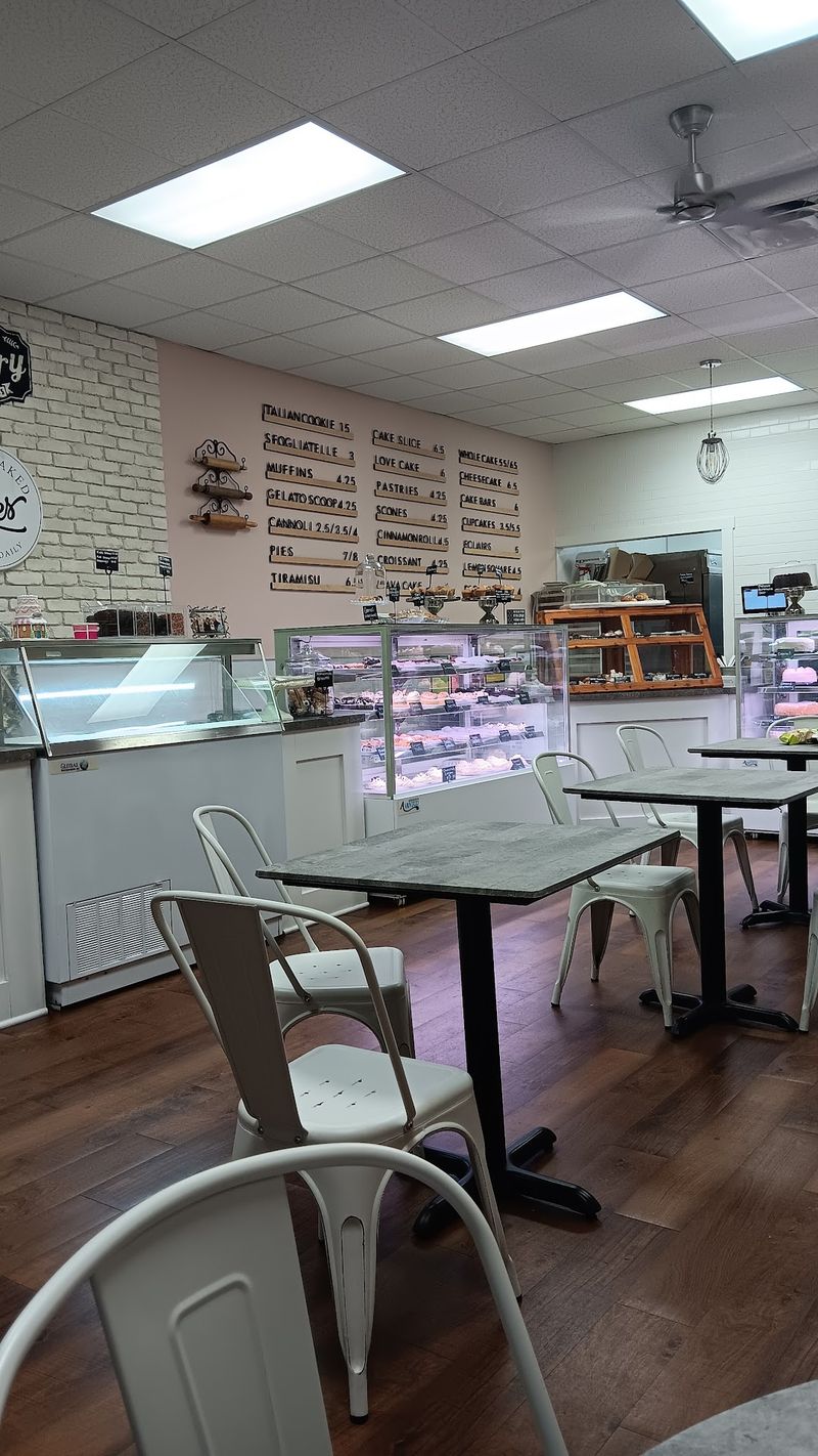 One Stop Can Cover Breakfast, Lunch, Dessert And Dinner To Take Home