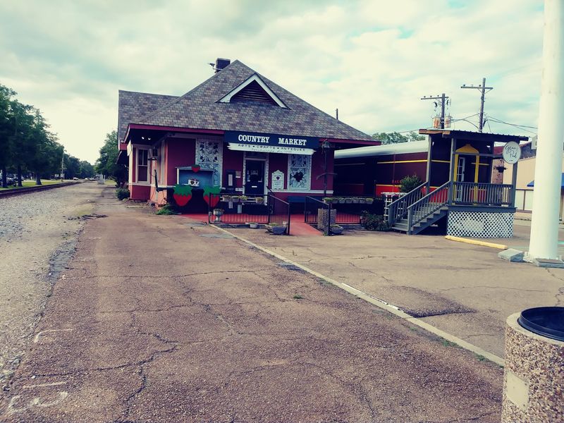 A Strawberry Town Afternoon Worth Building Around