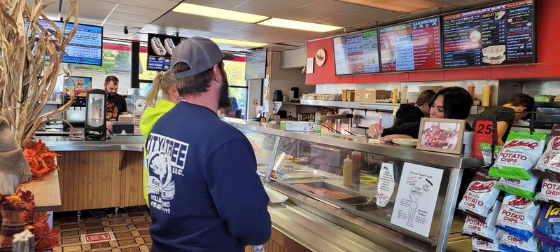 Why This Toledo Institution Keeps Regulars Coming Back
