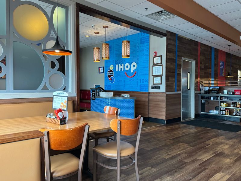 IHOP, Cedar Falls