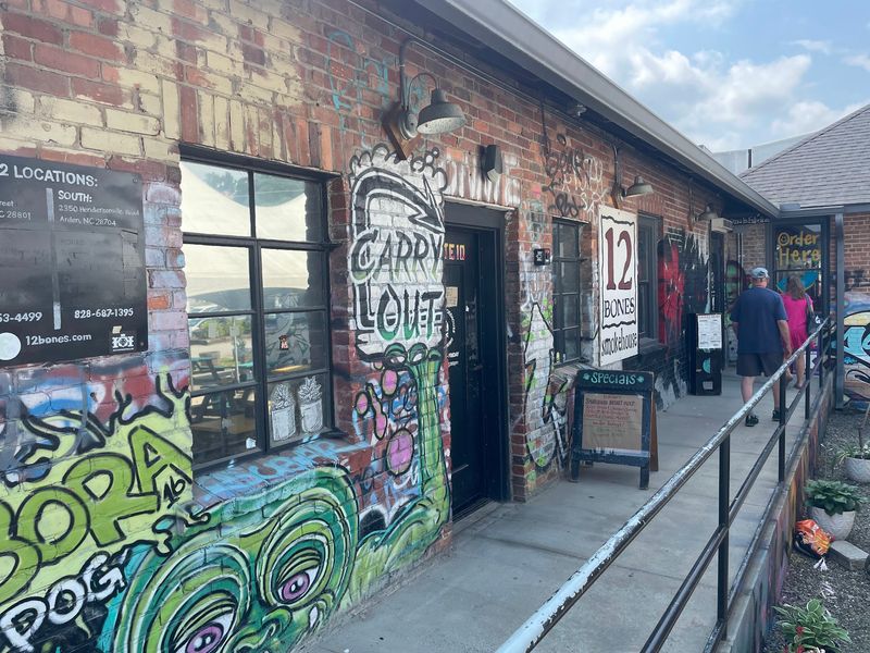Finding the Smokehouse in the River Arts District