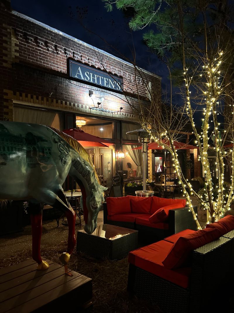 Finding the Restaurant Just Off Main Street