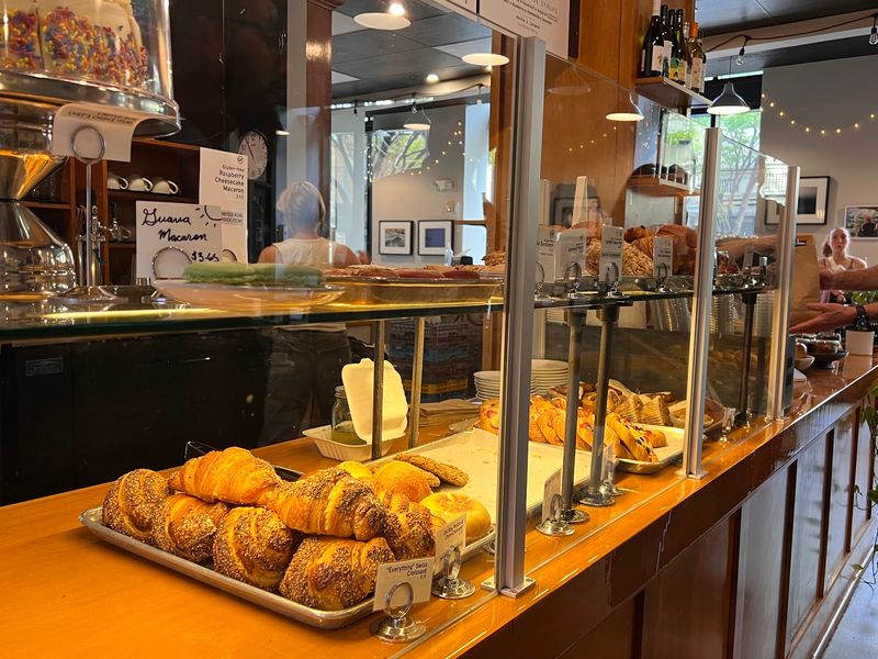 A Downtown Bakeshop With a Loyal Following