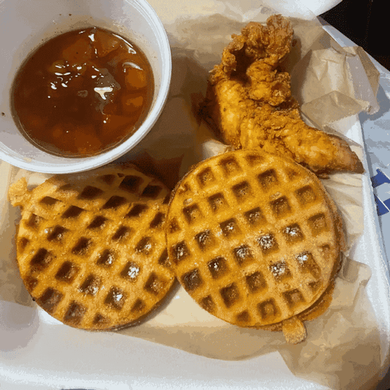 Hill's Chicken and Waffle, Edgewater, FL