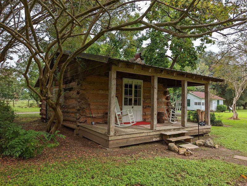 Yucca House, Ghana House And Hunter's Cabin
