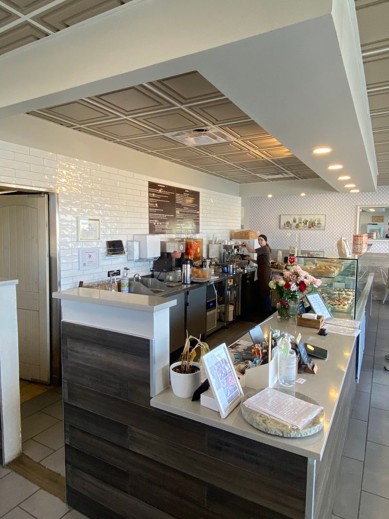 Ordering At The Counter Stays Easy