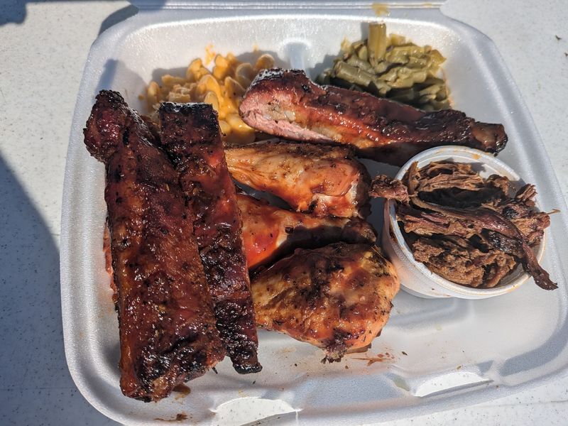 Snooties BBQ, Sandusky, OH