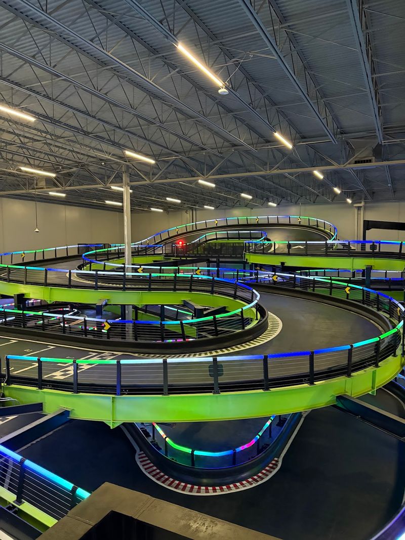 A Multi-Level Track That Twists Like A Pro Circuit