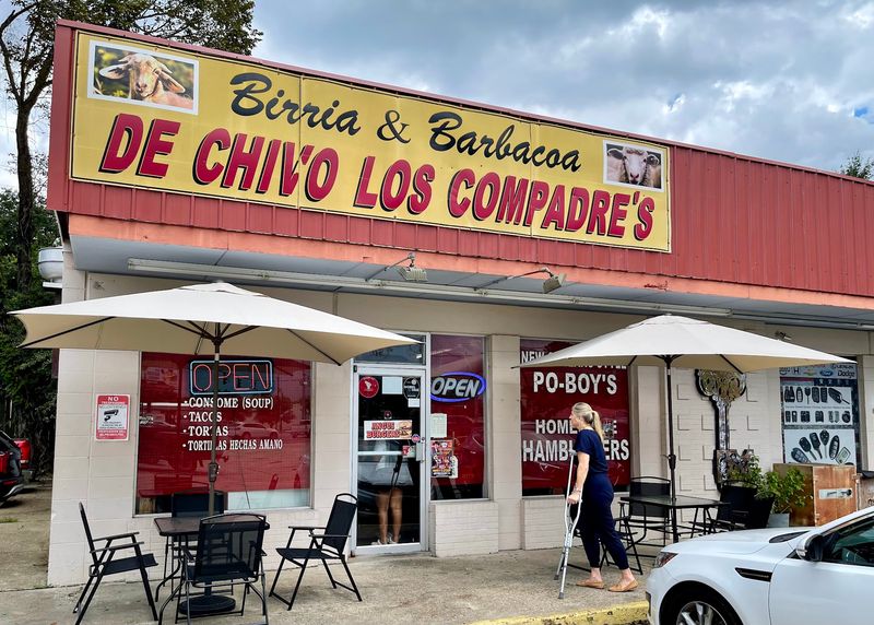 Birria & Barbacoa de Chivo Los Compadre's