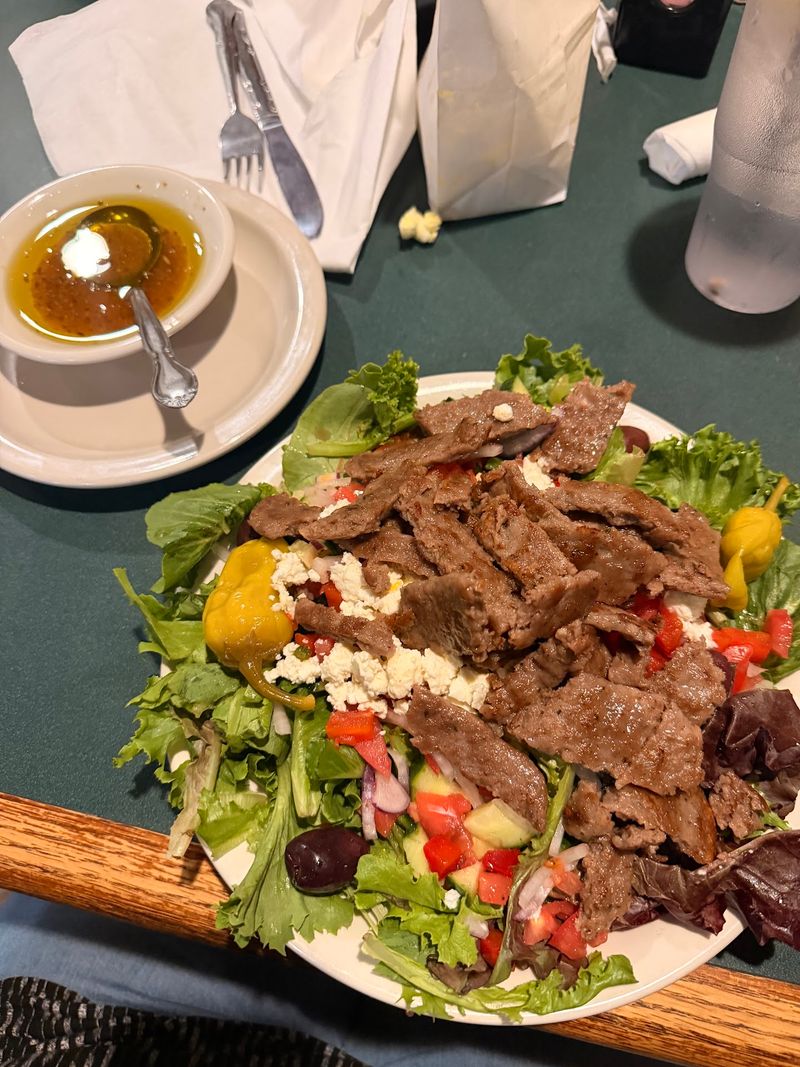 Goetta, Gyros, and a Menu Bigger Than the Chili