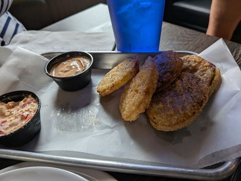 Fried Green Tomatoes with Pimento Cheese