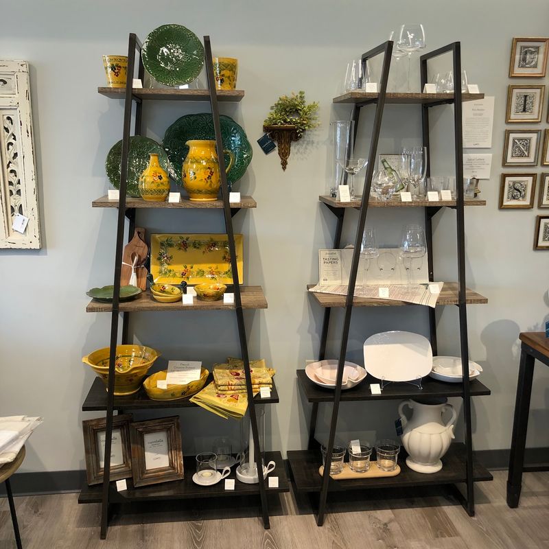 Cuorebella, Leawood, Kansas