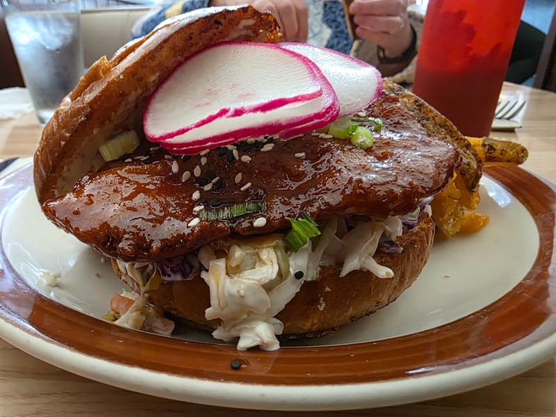 Korean Fried Chicken That Steals the Show