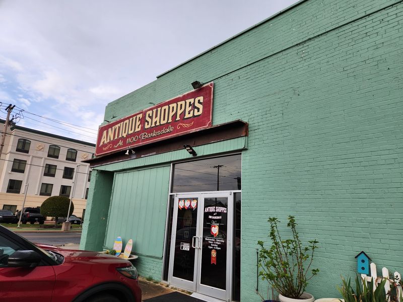 Antiques Shoppes At 1100 Barksdale, Bossier City